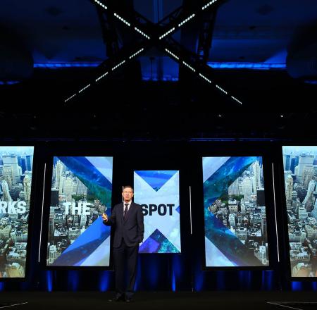 Colorado Gov. John Hickenlooper addresses the XPO crowd. Photo: Becphotography