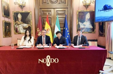 Mr. Juan Espadas Cejas, Mayor of Seville and Mr. Hu Huazhi, Founder, Chairman and CEO of EHang in the signing ceremony on March 10, 2020. Photo: EHang